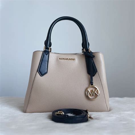 michael kors two tone leather tote|Michael Kors black leather handbag.